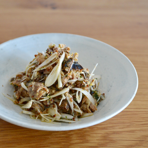 サバのポワレ、カブのマリネ添え。トマトとオクラ、ライムのソース。 nishiazabu roppongi nogizaka restaurant bistrot french cuisine maquereautomatetomatocitronvertnavetビストロ レストラン フレンチ 西麻布 六本木 乃木坂 サバ 鯖 さば トマト– 帝國食堂