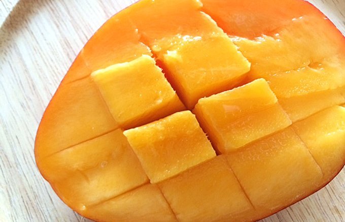 羊羹や和菓子という枠組みを超えたお菓子「キュベ」から「すいかキュベ」が登場 - STRAIGHT PRESS ストレートプレス