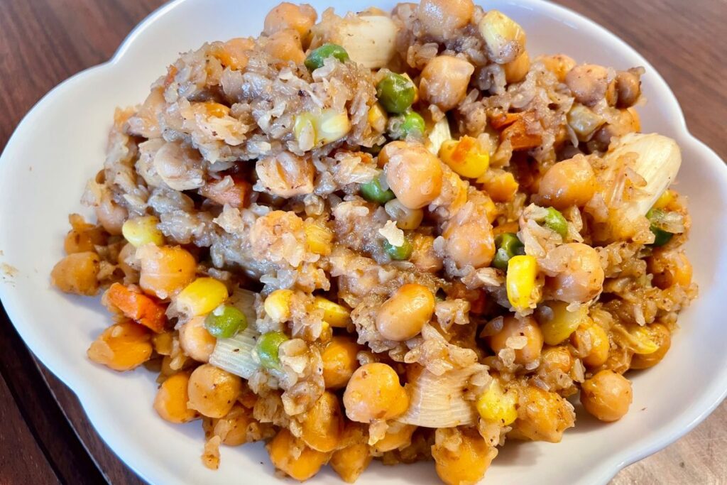 業務スーパー「そばの実フレーク」お湯を加えて5分で完成、風味良く食べ応えあり！ - Yuki's Small Kitchen