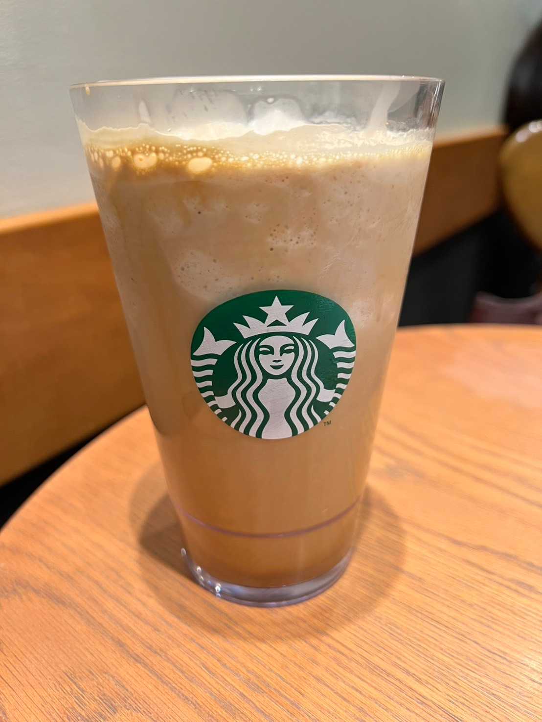 スイカの裏で爆売れ！スタバ「エスプレッソ アフォガート フラペ」大人の神カスタム コーヒーソムリエKazu- エキスパート - Yahoo!ニュース