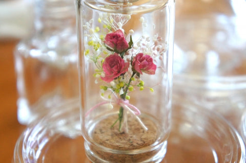 100均アイテムで魅せる♡私のドライフラワーRoomClip mag暮らしとインテリアのwebマガジン