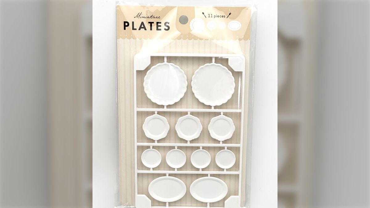 セリアグッズでカフェ風カウンターミニチュアですが・ 』