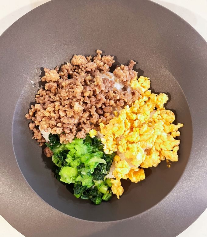 簡単おいしい三色丼〜子ども幼児食にも