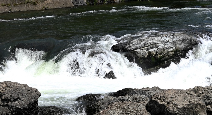 世界に一つ！加東遺産001 闘竜灘と鮎漁 - かとうトリビューン