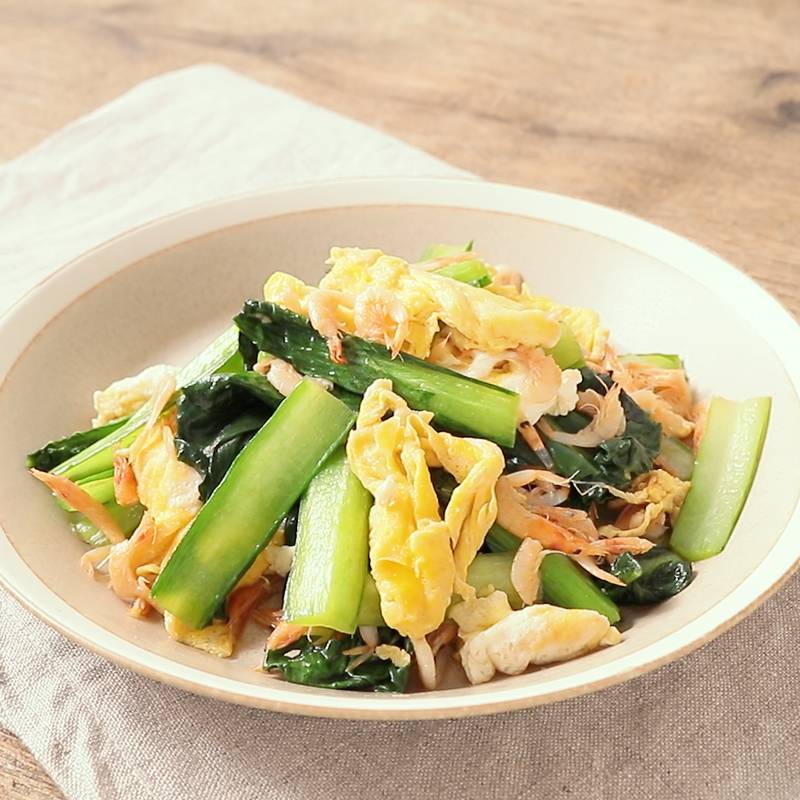 海老と小松菜のマヨ卵炒め