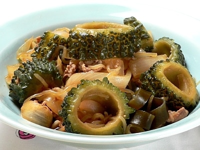 ゴーヤーの肉詰め