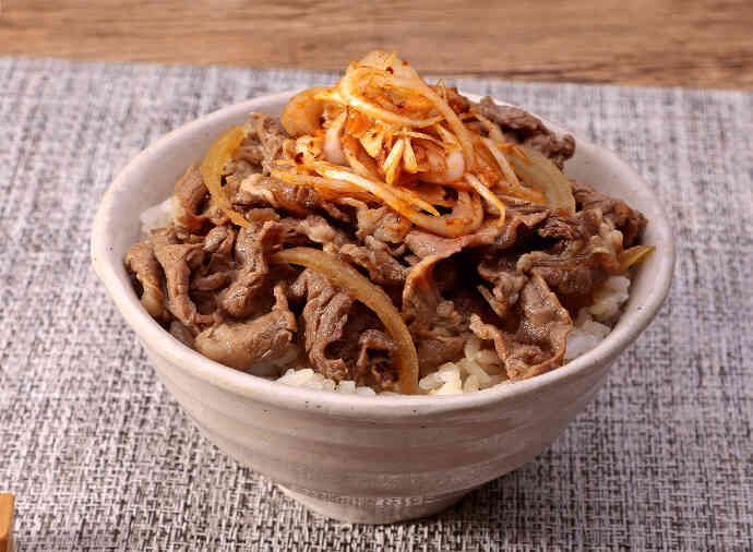 吉野家で「大盛りねぎラー油牛丼」を注文してみた 進撃のグルメ- エキスパート - Yahoo!ニュース