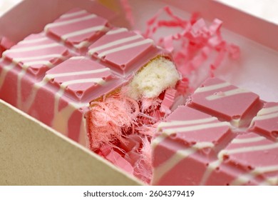 1,892,300点を超えるお菓子のイラスト素材、ロイヤリティフリーのベクター素材グラフィックスとクリップアート - iStockケーキ,クッキー, チョコレート