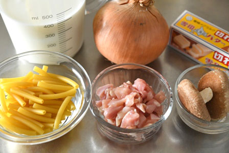 手作りおもちゃ⑥ いろいろ マカロニ_page-0001「ちゃのま保育園」墨田区のお母さんがつくる地域密着型保育園