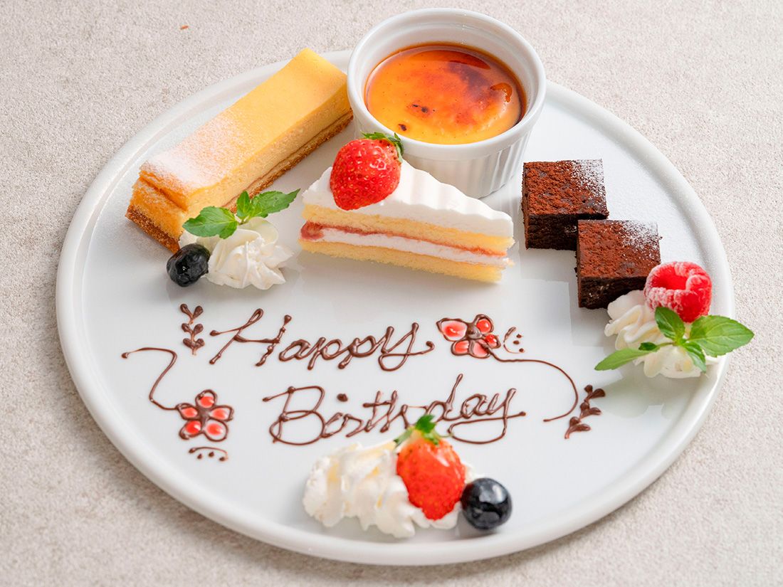 プレート 華やか 黒 ブラック 贅沢 プレゼント お菓子プレート マーブル柄 素敵 華やか ケーキトレイ トレー おしゃれ 上品 豪華 ゴールド お菓子用ホーム パーティー ケーキ飾り デコレーション - メルカリ