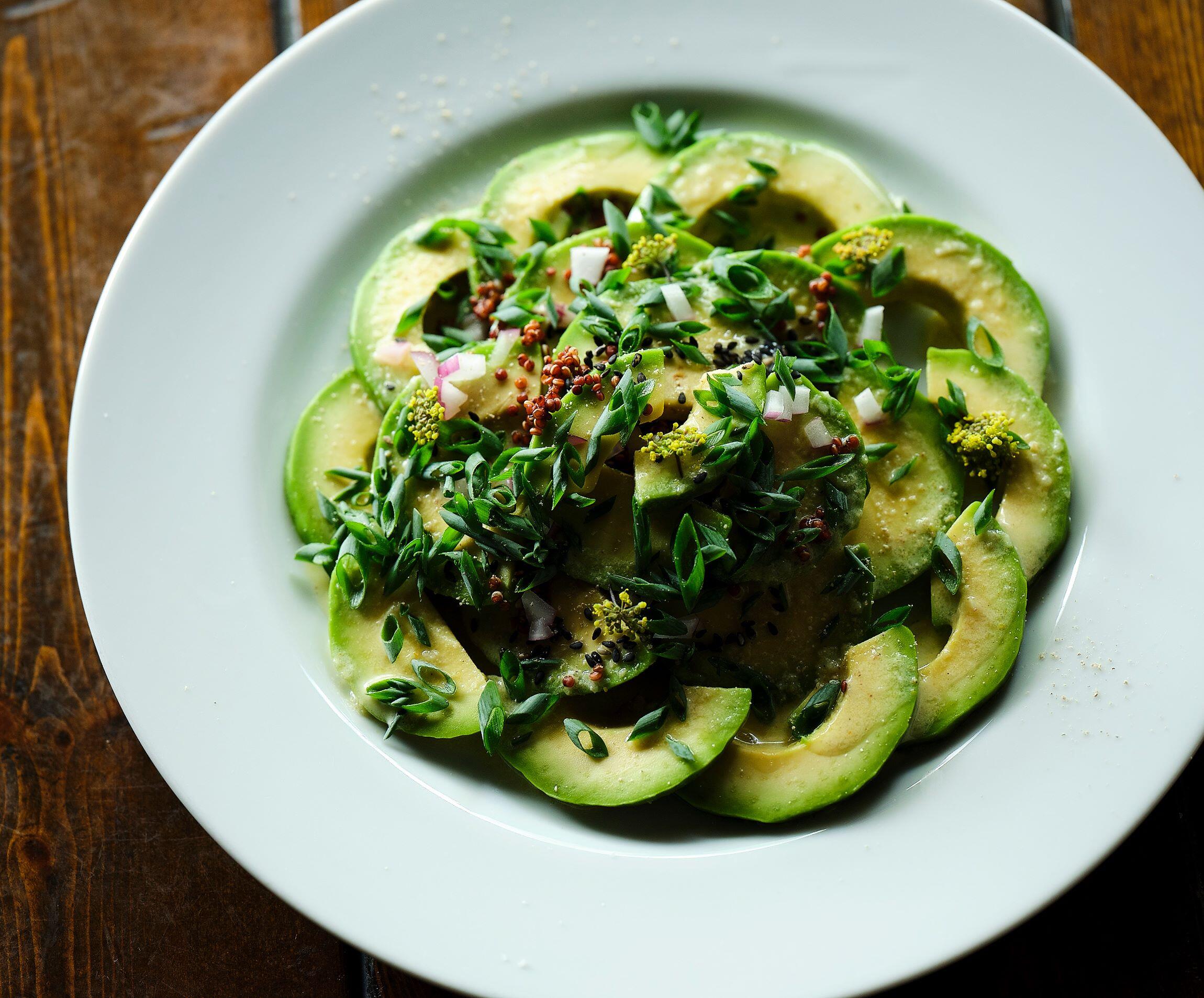 アボカド」の食べ方って、もっと可能性があるんじゃないか やけくそレシピ- メシ通ホットペッパーグルメ