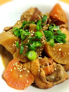 手羽元とじゃがいものしょうがみそ煮