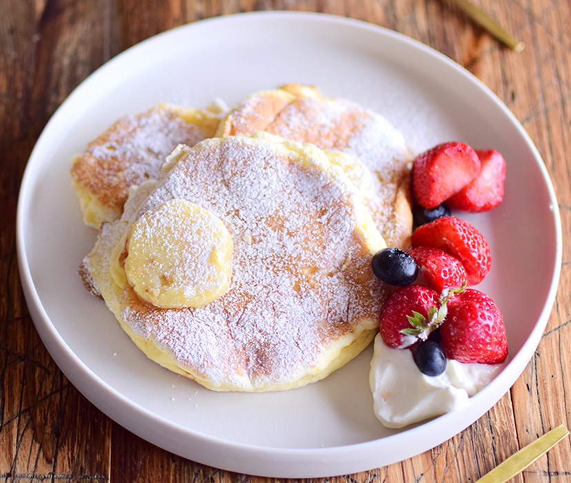 パンケーキ専門店「バター Butter 」のクリスマス、好みのトッピングで楽しむ限定パンケーキなど - ファッションプレス