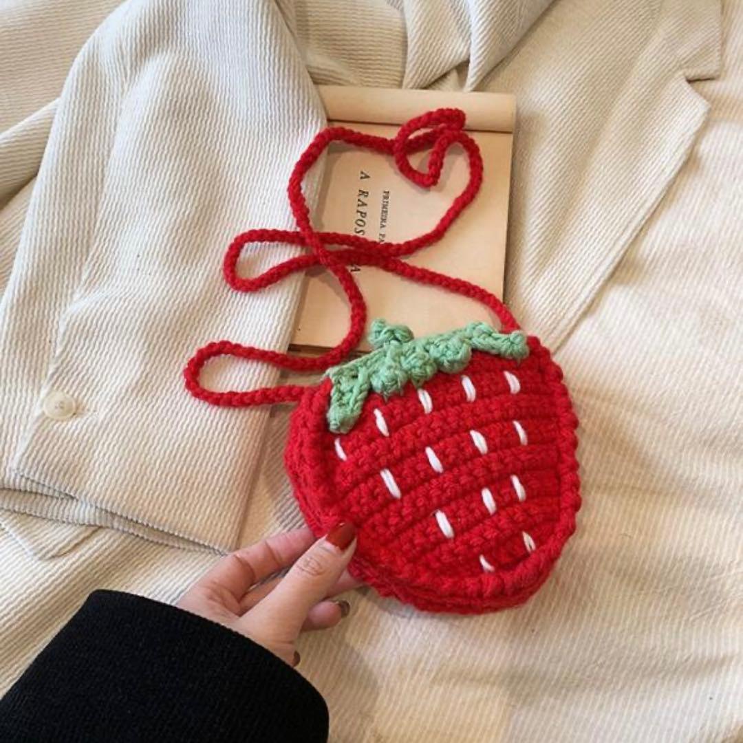 かぎ針編みの苺のポシェットの作り方 手順2その他ファッション アトリエハンドメイドレシピ 作り方 と手作り情報サイト