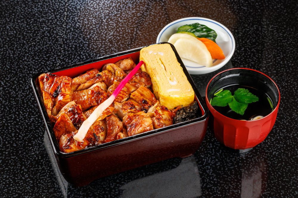 千葉県成田市 共水うなぎで有名！仲町・成田山表参道「駿河屋」の予約・混雑状況・待ち時間・メニュー！整理券は何時から？テイクアウトも