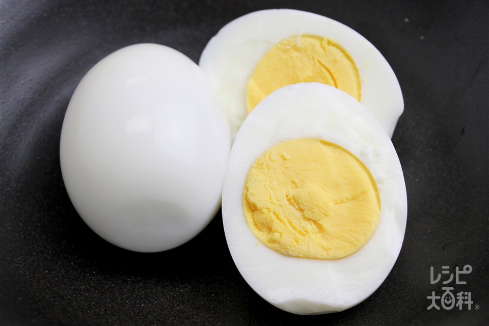 卵と砂糖と塩だけ数字は２♪甘くて美味しい卵焼き☆