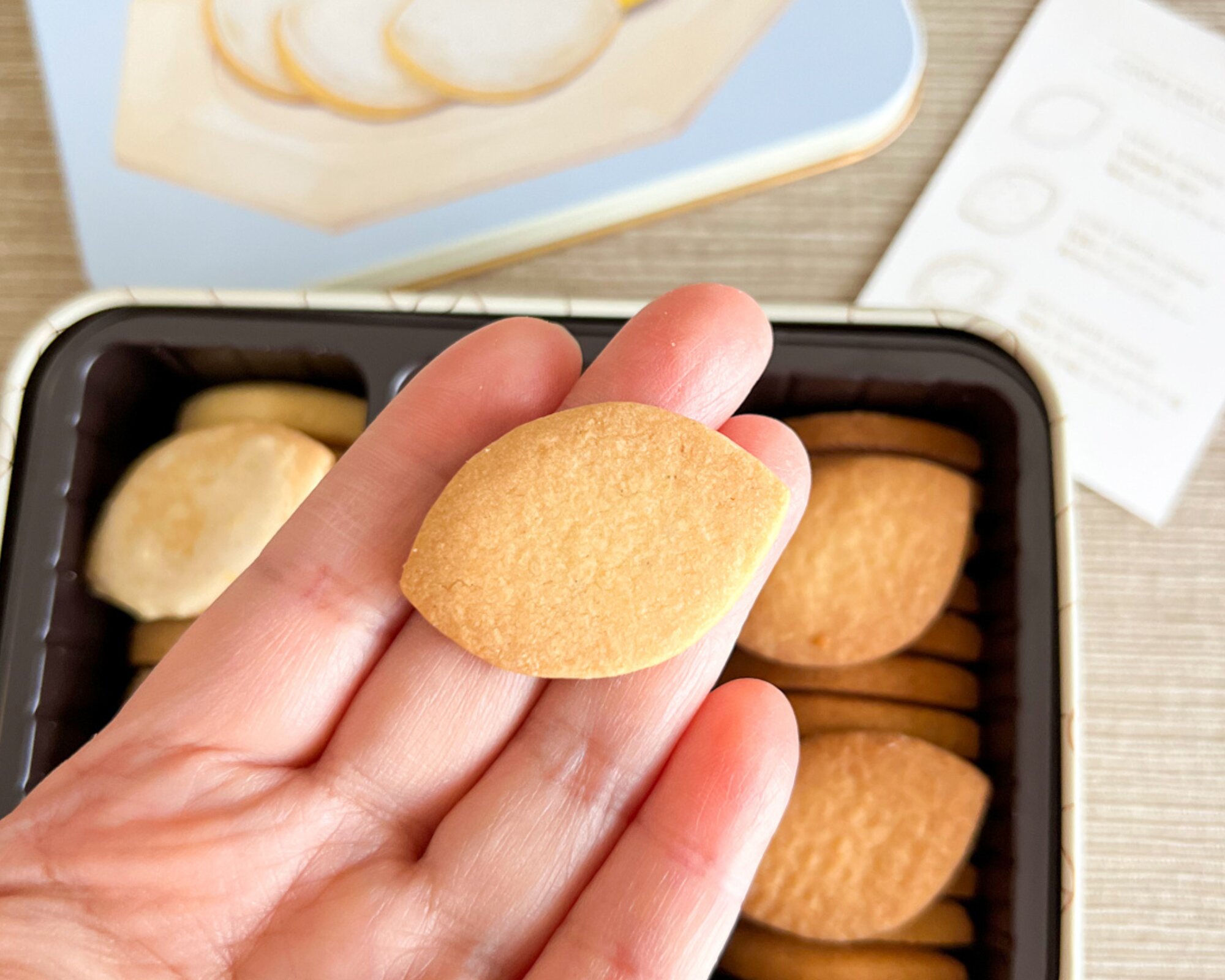 ポモロジークッキーレモンフィグベリーズクッキーボックス3缶セット