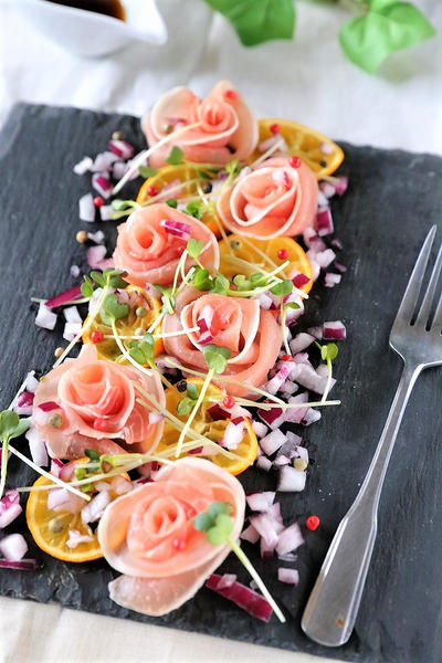 生ハムのおしゃれな盛り付けアイデア20選！パーティーの前菜・おつまみに！ ちそう