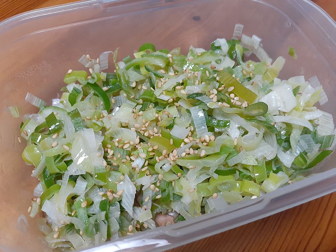 たくさん買っても大丈夫！冬が旬の長ネギを大量消費できるおいしいレシピおうちごはん