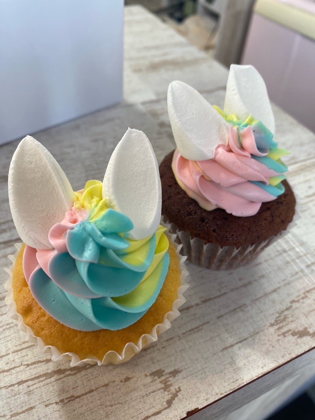 カップケーキ”でクリパや忘年会をカラフルに彩ってみない？テイクアウトで楽しめる東京のお店を5つ紹介するよ - isuta イスタ-私の“好き”にウソをつかない