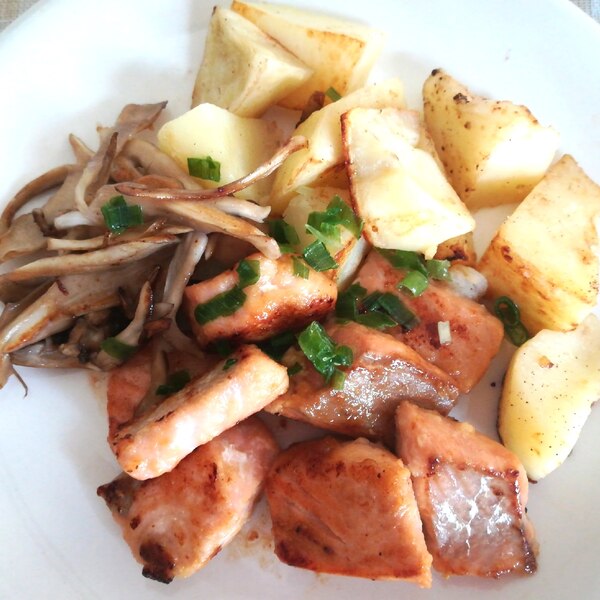 サイコロステーキとじゃがいもの炒め物 レシピ・作り方 by ちっち0909 - 楽天レシピ