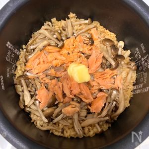 バター醤油の鮭炊き込みご飯♡