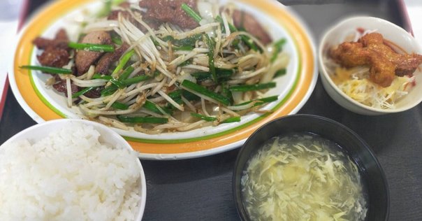 成城石井 胡麻と四川山椒のピリ辛挽肉担々焼きそば実食レビュー！麺はもちもち。ほどほどに痺れ感ありやさしい生活