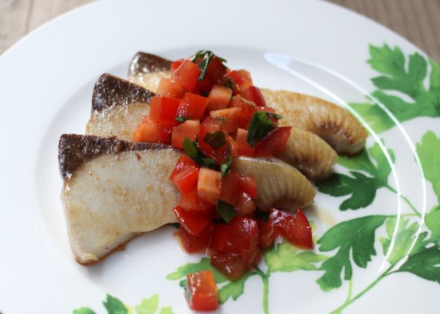 シンプルに ブリのオリーブオイル焼き