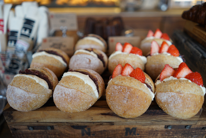 ▷川越 カフェ記録 ◁ ⁡ ⁡ cafe patricia @ 川越 ⁡ ⁡ 今年の8月にオープン！ バター好きさんにおすすめなあんバター◎ ⁡⁡ □ あんこさんタワー 700円 □ ホットコーヒー 550円※14:00〜の提供⁡ ⁡ 写真がこんな感じになってしまって誠に申し訳ございません案件なの