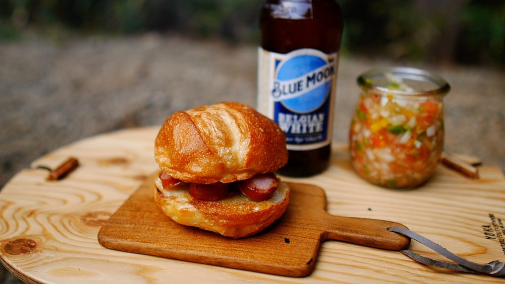 簡単レシピ ソロキャンプでバーベキューをやるなら「シュラスコ」がオススメ！肉料理キャンパーが手順を解説 - ハピキャンキャンプ・アウトドア情報メディア