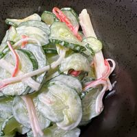 さっと作れる！ かにかまぼこときゅうりのごまマヨ和え