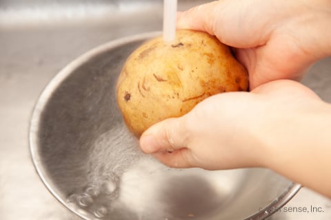 じゃがいもの茹で方と茹で時間絶対にホクホクになる方法を紹介！N.D.Kitchen Basic