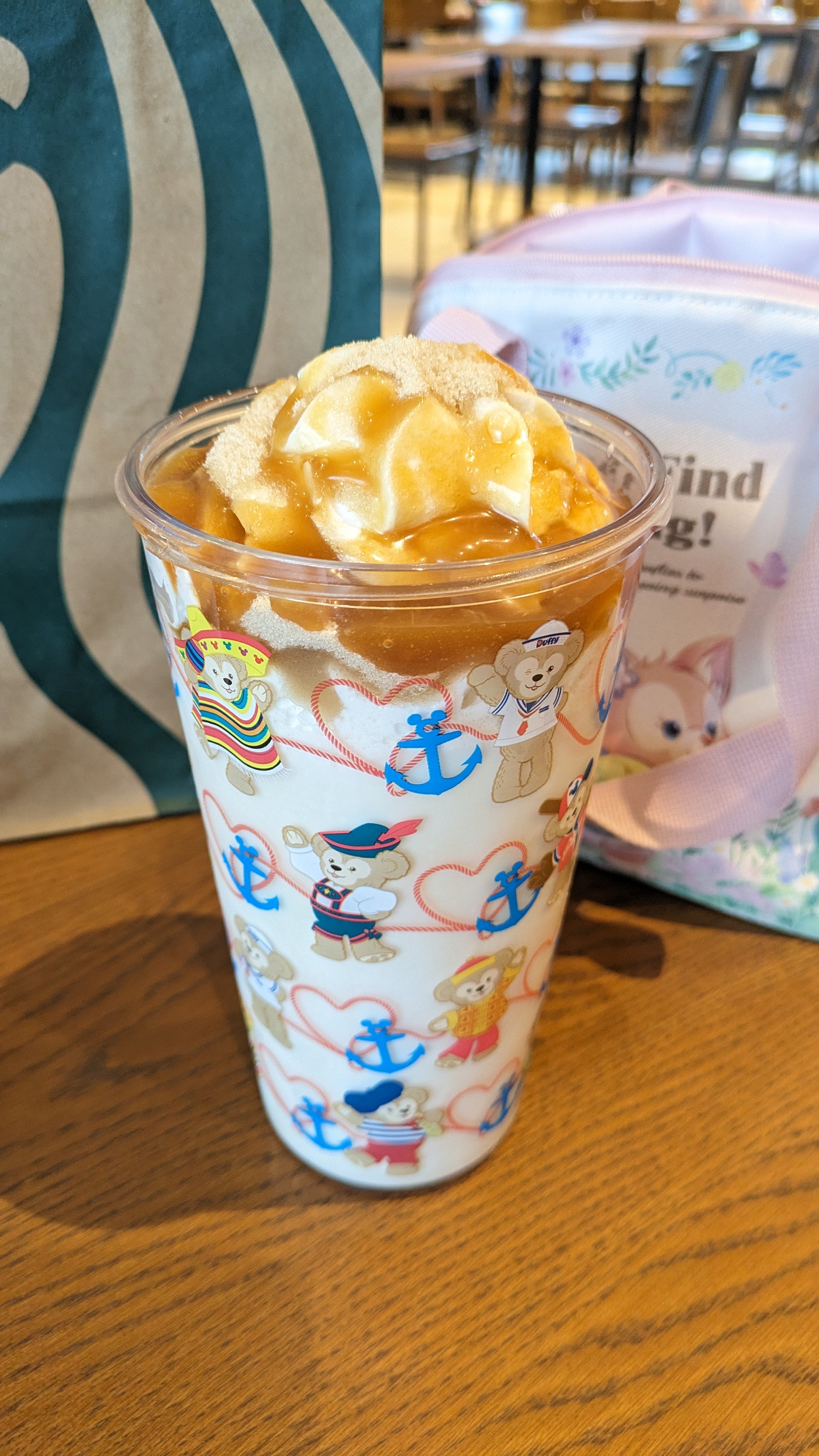 スタバ裏メニュー 見た目シンプルだけど悶絶級に美味♡ カスタム方法はOggi.jp