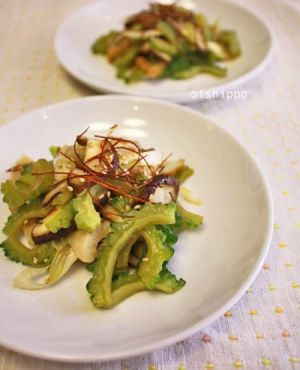 肉みそゴーヤーの献立 副菜：もやしとちくわ のごま酢あえ、汁物：豆腐とわかめの基本のみそ汁＜塩分控えめ＞ 献立・メニュー 味の素パーク たべる楽しさを、もっと