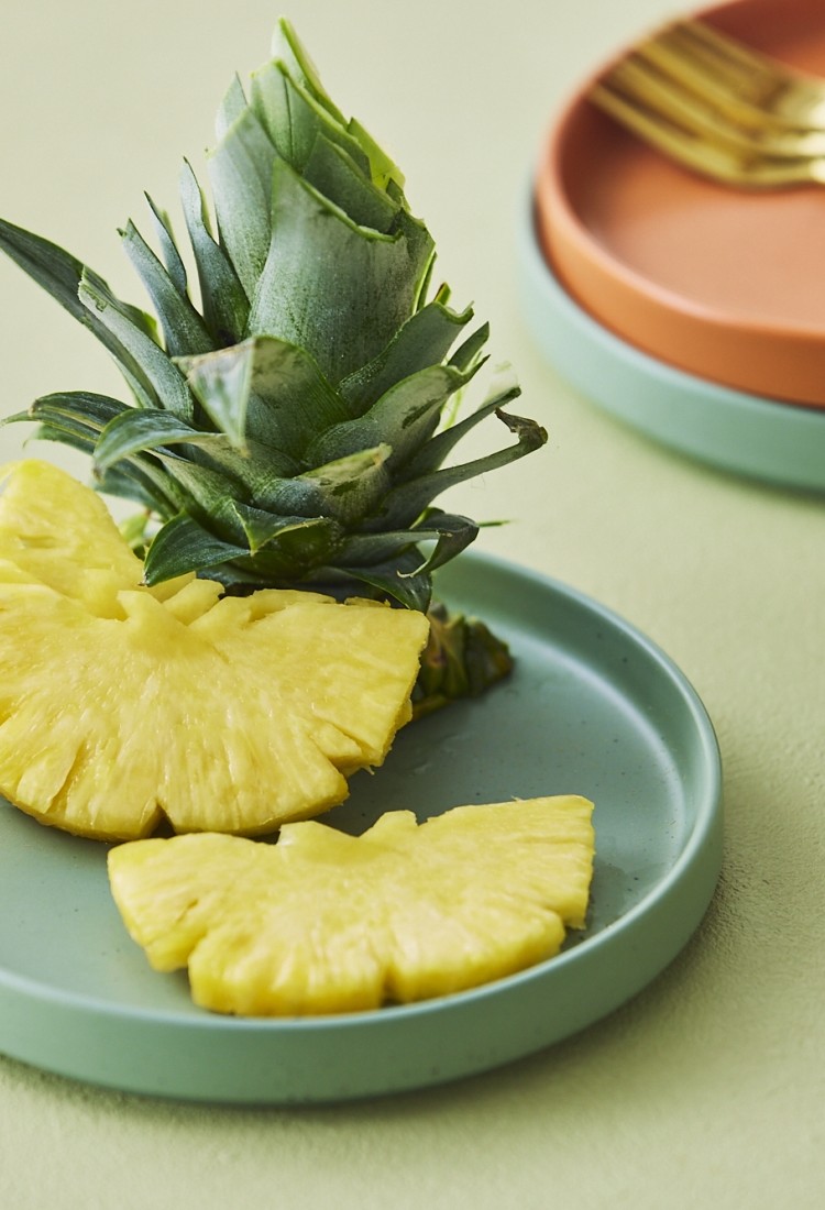 パイナップルボートの切り方