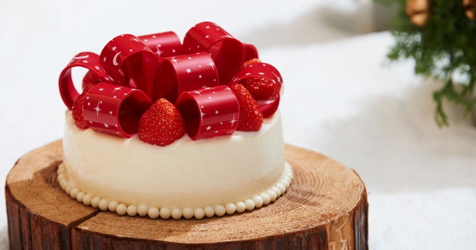 Amazon.co.jp:12 20-12 25お届け クリスマスケーキ 予約 2025 ブッシュドノエル 19cm目安・4人、5人、6人分ブッシュ・ド・ノエル ロールケーキ チョコレートケーキ 切り株 人気 絶品 お取り寄せ スイーツ 飾り キャラクター かわいい おしゃれ 広島 :食品