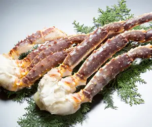 タラバガニ 超特大 ボイル たらば蟹 本タラバガニ 肩 1.5kg 3〜4人前 身入りが良く味も濃厚なたらばがにを厳選かに カニ 蟹 たらばがに タラバ蟹 3kg ギフト 贈答魚耕楽天市場店