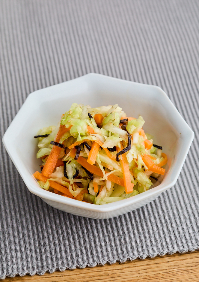 野菜ひとつ キャベツの塩昆布漬け