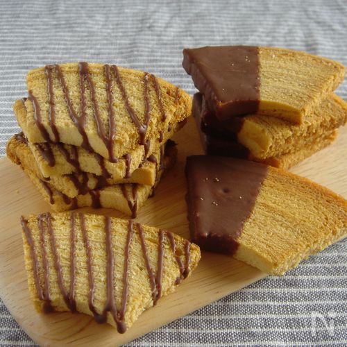 オーブンで焼くだけ！バームクーヘンラスク レシピ・作り方 by mogmogna - 楽天レシピ