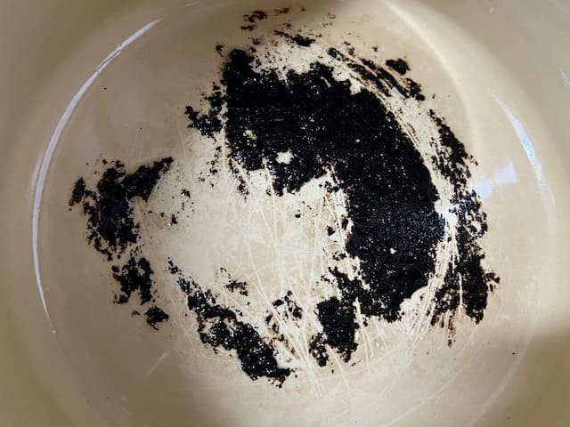 メーカー直伝！ホーロー鍋の焦げ付き、着色汚れ 色素沈着 のお手入れ方法