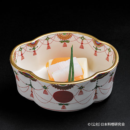 枝豆の酒盗かんずりペペロンチーノ、小松菜と柿の胡麻和え、若芽とひらたけのミルク煮、そして寒い夜だ赤貧亭