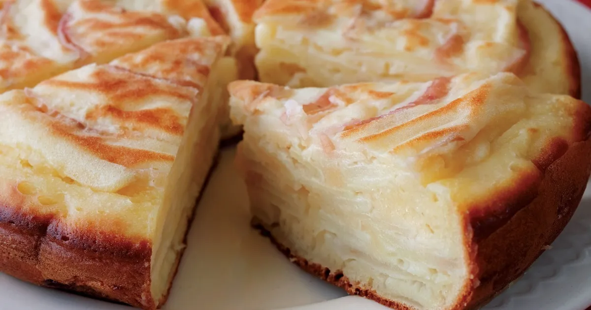 ボケたりんごも復活！混ぜて焼くだけ！フルーツヨーグルトケーキレシピ りんご・パイナップル・バナナ・ベリー- 美味しくてHappyな毎日