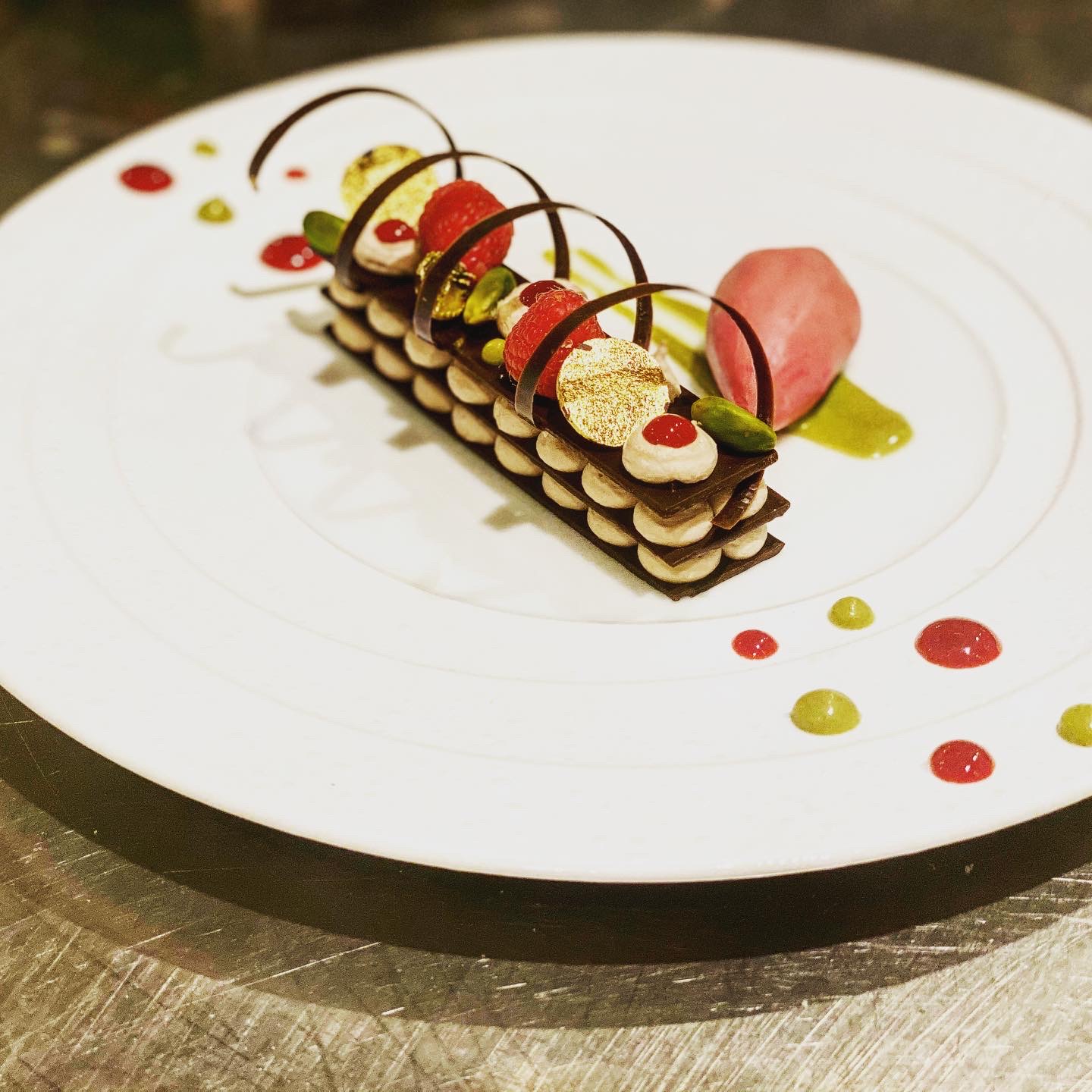 皿盛りデザート第5弾💕バレンタイン🍫公式 出雲記念館