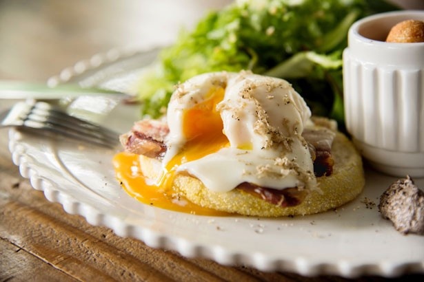 エッグベネディクト～白ぽんオランデーズソース～ – キノエネ醤油株式会社