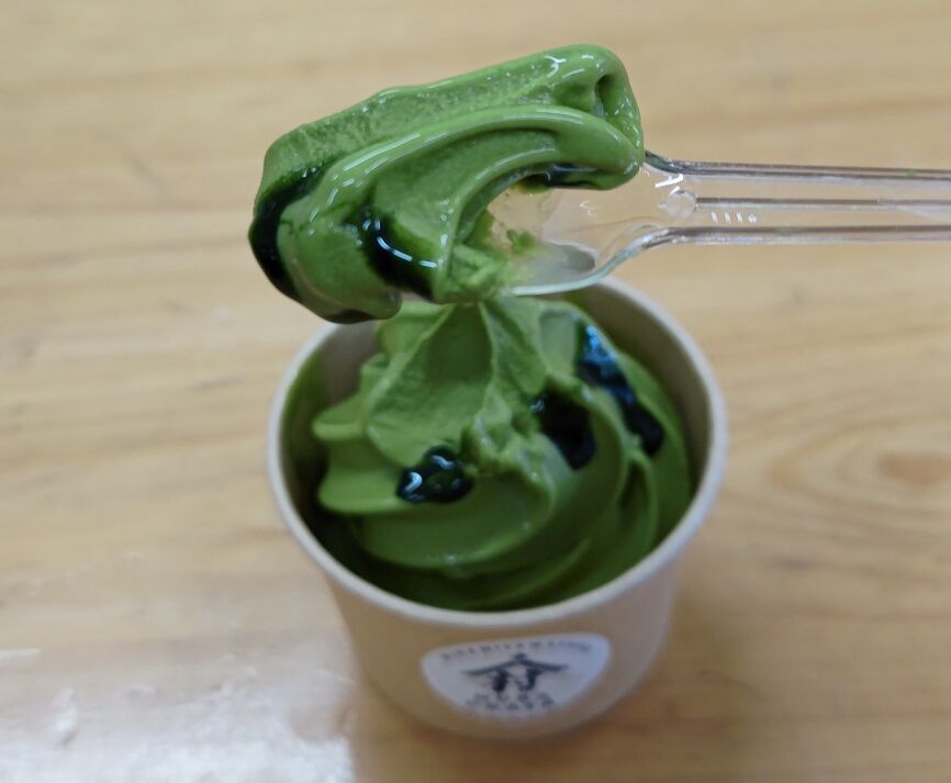 京都のソフトクリーム人気7選！逆さまにしても落ちない・濃い抹茶ソフトも - 神戸LOVERS