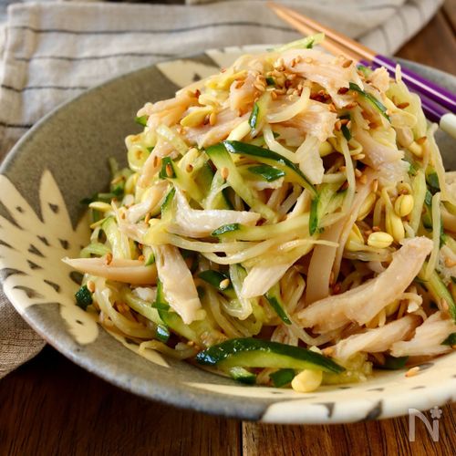 サラダチキンのごまだれ丼