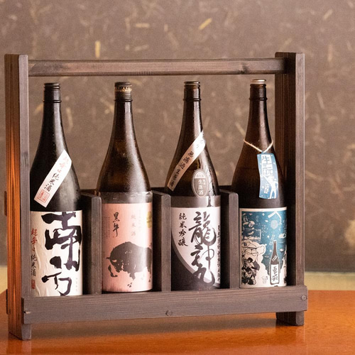 お酒をおしゃれに飾れる酒棚。ウイスキー日本酒等収納ラックケース – お酒の通販ならリンクサス酒販