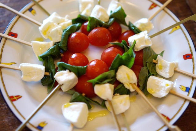 時短で作れるホームパーティおつまみガイド：ゲストが喜ぶ簡単レシピ特集