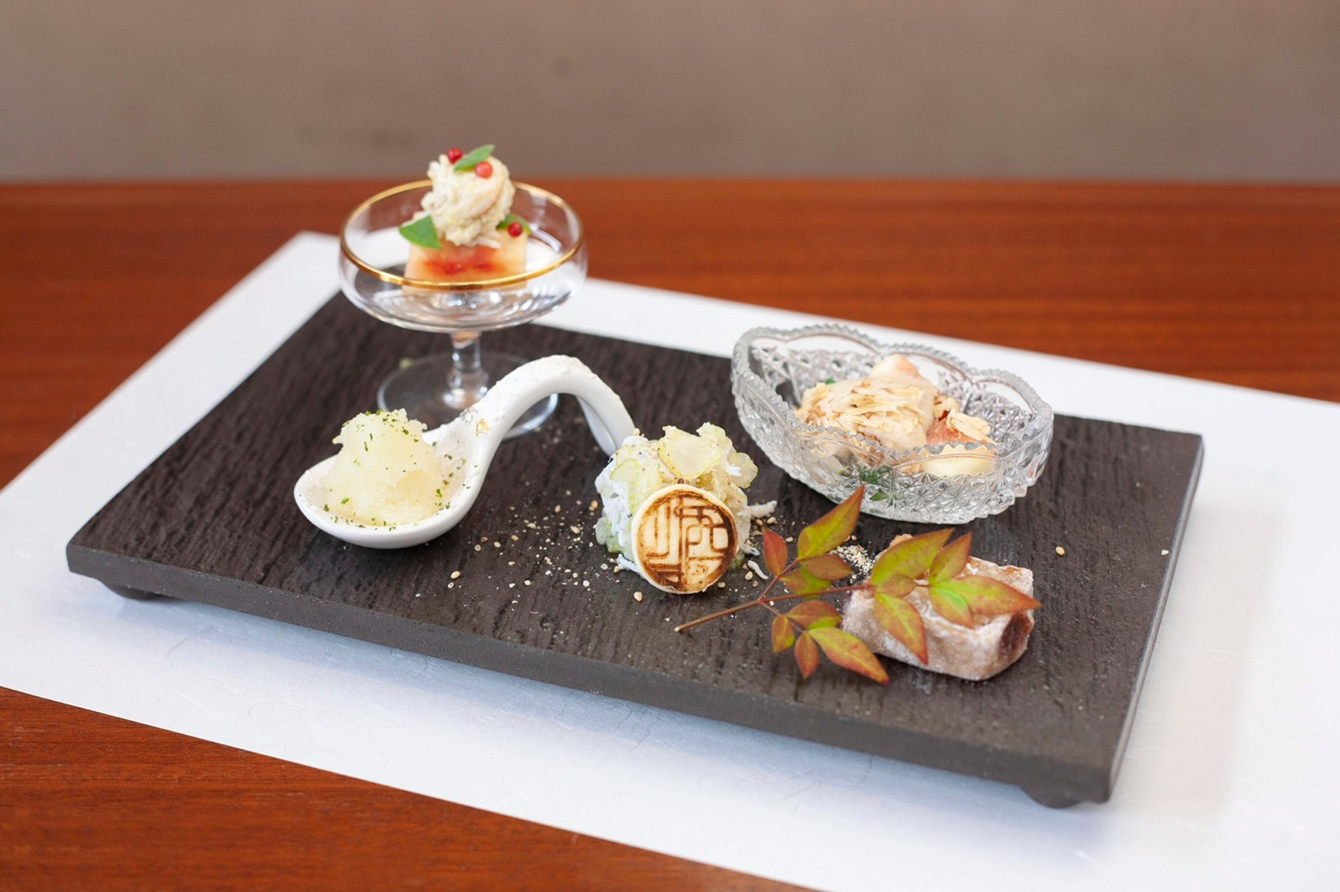 カワカマスのクネル: バーボン植田のカリテプリ