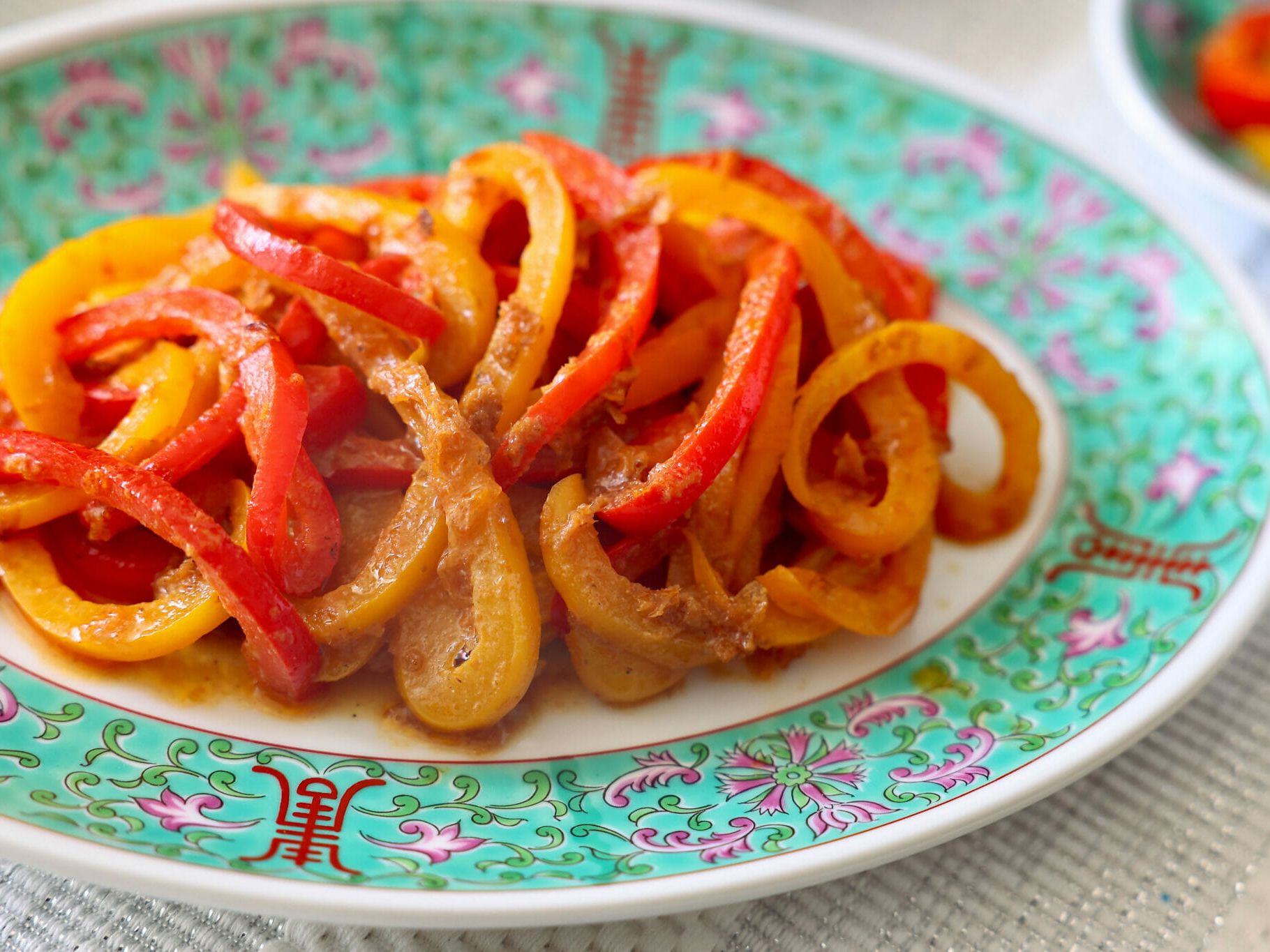 パプリカのシンプル炒め 副菜